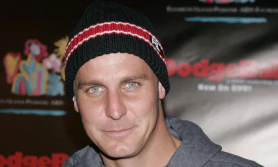 Soap Actor Says ABC Fired Him Over Political Beliefs, Not Vaccine Mandate