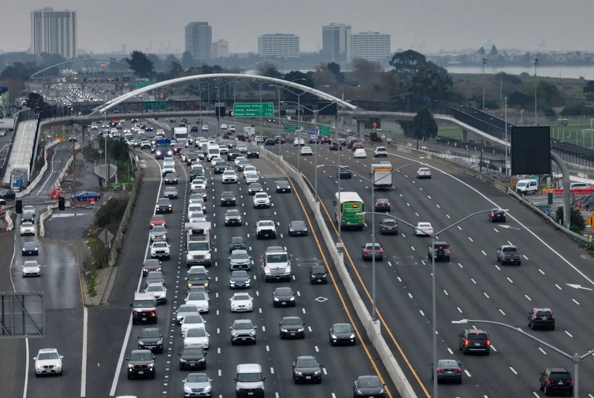 Cars travel along Interstate 80 in Berkeley, Calif., on Jan. 16, 2024. (Justin Sullivan/Getty Images)