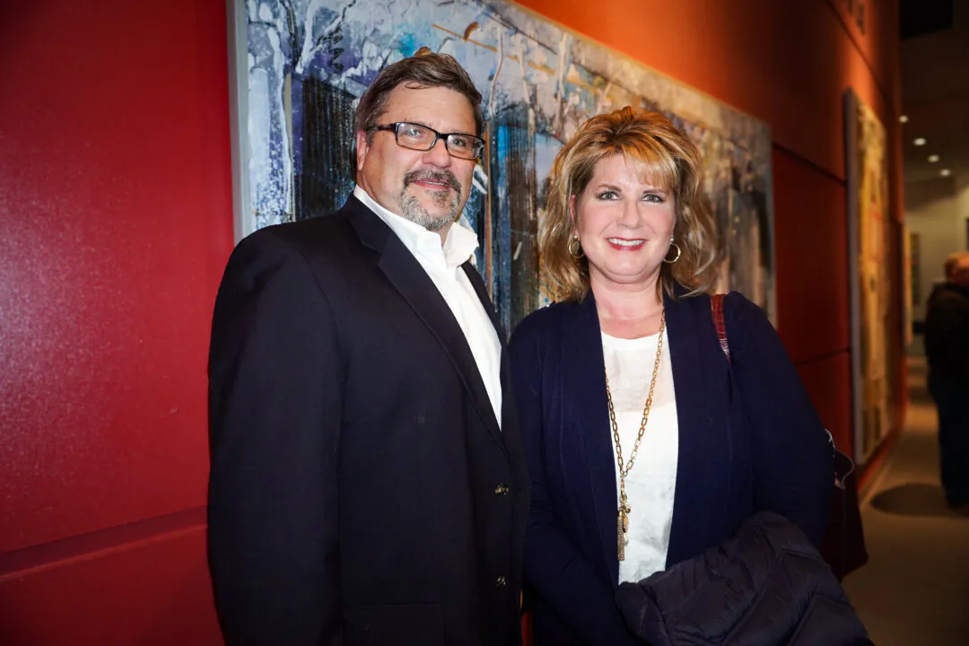 Scott and Allison Adams at the Shen Yun Performing Arts performance at Koger Center for the Arts on Jan. 16, 2024. (Sherry Dong/The Epoch Times)