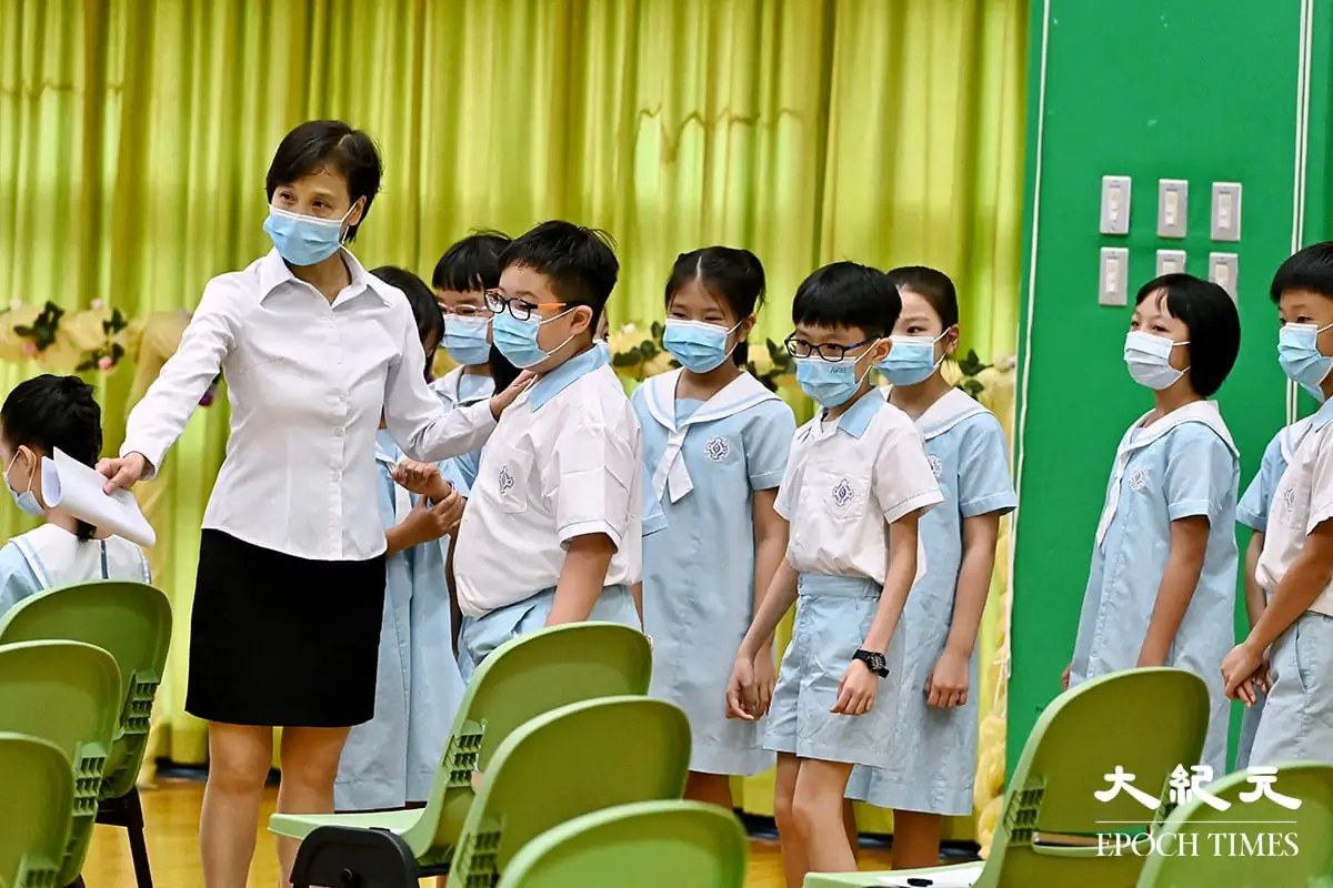 Hong Kong has seen a record high teacher turnover rate in recent years. (Sung Pi-Lung/The Epoch Times)