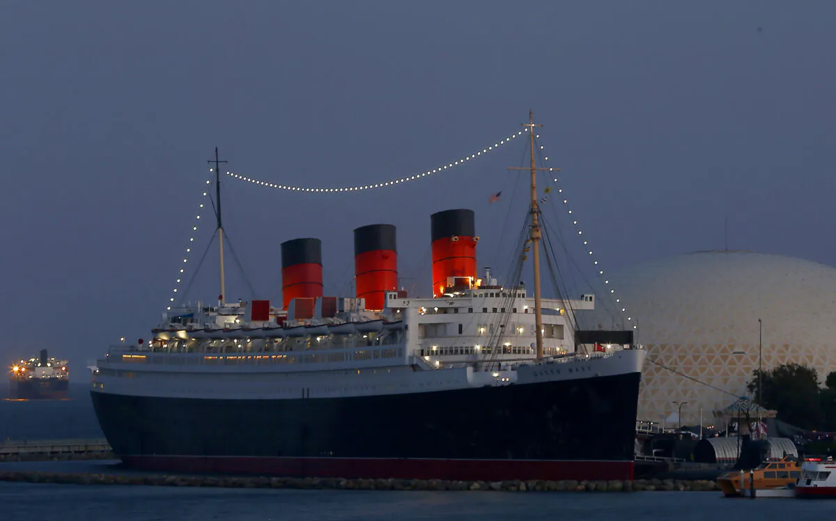 Four years after a marine survey warned that the Queen Mary's state of decay was "approaching the point of no return," new inspection reports revealed some areas of the ship are still suffering from deterioration. In a June report, an inspector wrote that his findings caused him to have "significant doubt about the maintenance and safety upkeep of the property." (Luis Sinco/Los Angeles Times)
