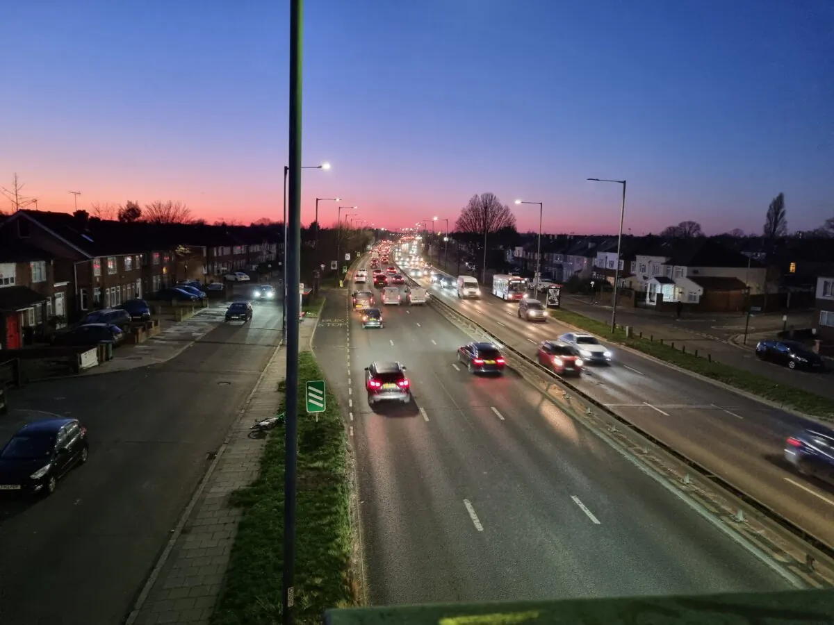 Traffic on the A40 in Perivale, west London, on Jan. 18, 2024. (Chris Summers/The Epoch Times)