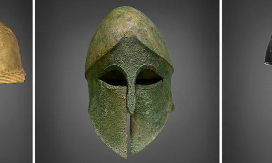 Helmets of the Classical World