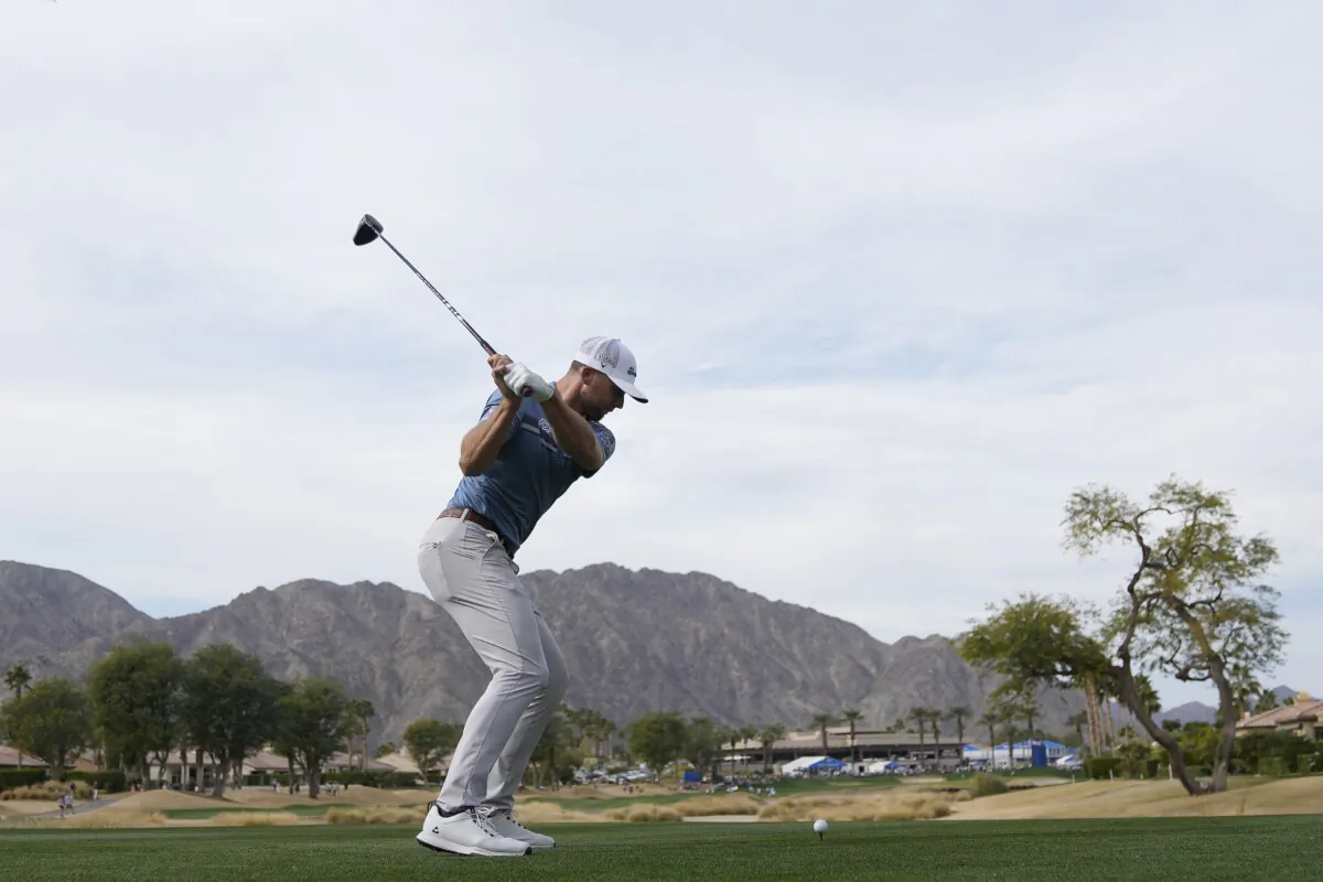 Sam Burns hits from the 18th tee at the Nicklaus Tournament Course at PGA West during the second round of the American Express golf tournament in La Quinta, Calif., in Jan. 19, 2024. (Ryan Sun/AP Photo)