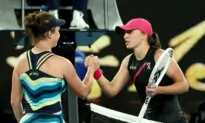 Teenager Noskova Stuns Top Seed Swiatek in Australian Open Third Round
