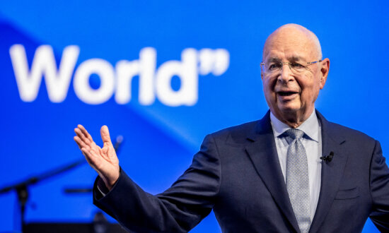 WEF's Klaus Schwab Stepping Down as Executive Chairman