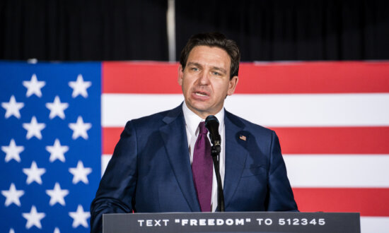 DeSantis Criticizes Biden After President Denies Proclaiming Easter Sunday 'Transgender Day'