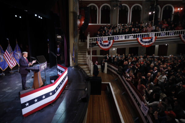 Epoch Times Photo