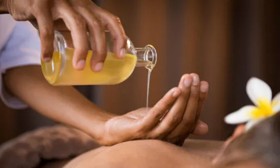 4 Awesome Massage Oils for Post-Exercise Relief
