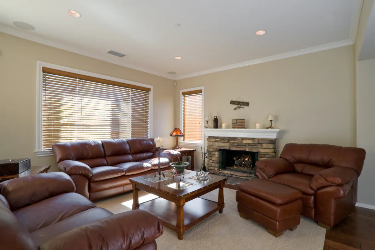 In a room where overall lighting is needed, recessed fixtures create a nice ambiance. (Dreamstime/TNS)