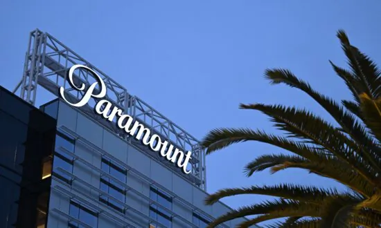 Paramount Global Ousts CEO Bob Bakish Amid Skydance Merger Talks