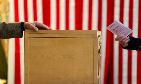 New Hampshire Voters Head to Polls for First Primary of 2024