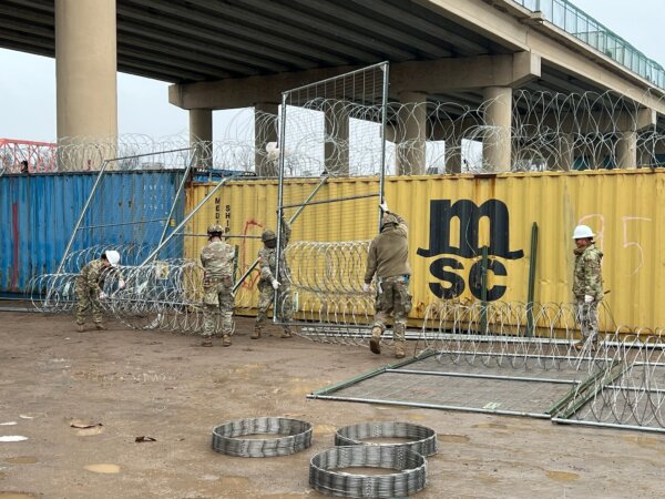 Epoch Times Photo
