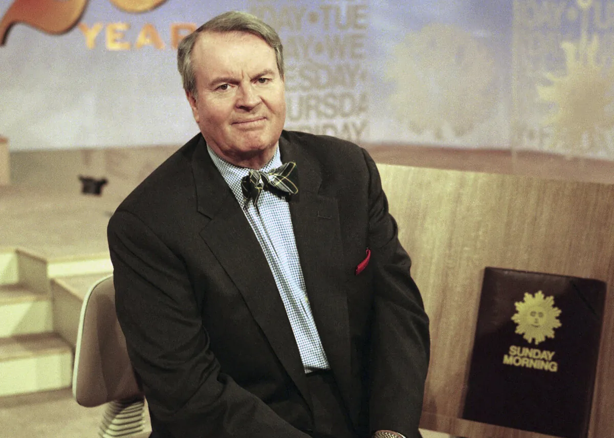 Charles Osgood, anchor of CBS's "Sunday Morning," poses for a portrait on the set in New York on March 28, 1999. (Suzanne Plunkett/AP Photo)