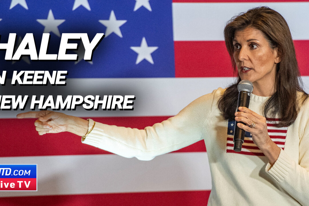 Nikki Haley Campaigns in Keene, New Hampshire EpochTV