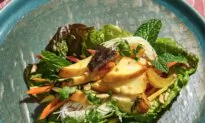 Hanoi Turmeric Halibut With Dill (Cha Ca La Vong)