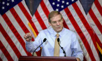 Audio: Massive Government Surveillance of Americans’ Financial Data Exposed | News Briefs (March 8)