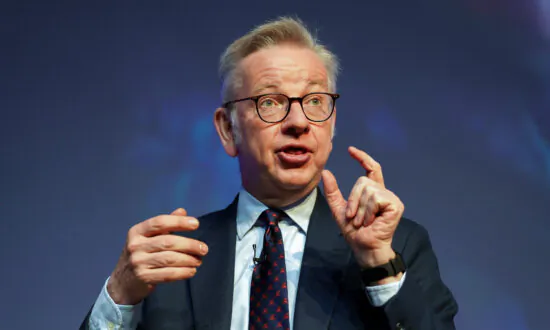 Government Announces Extra £600 Million for Struggling Councils