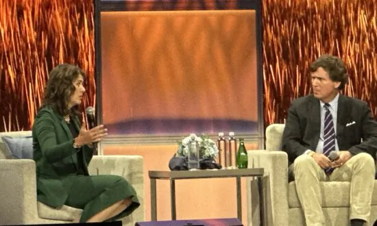 Tucker Carlson’s Alberta Visit Makes Waves in Canadian Politics