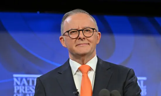 The Guardian’s Political Editor Joins the Ranks of PM’s Spin Team