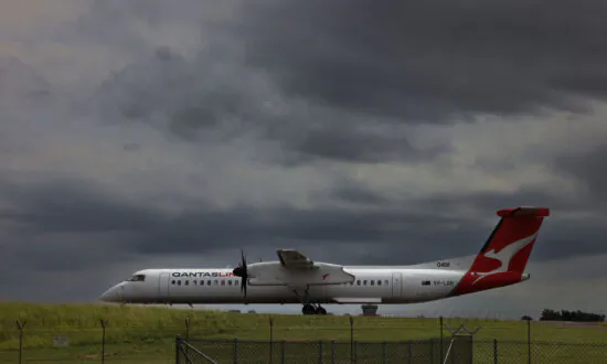 Qantas Group and Regional Pilots Hit Wall in Pay Row
