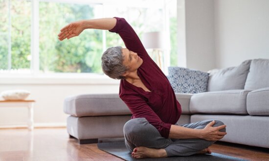 5-Minute Before Bedtime Stretching Routine Helps Prevent Cramps and Promotes Restful Sleep