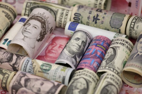 id5574452-2024-01-26T011908Z_1_LYNXMPEK0P015_RTROPTP_4_CHINA-INVESTMENT-EUROFX.jpg