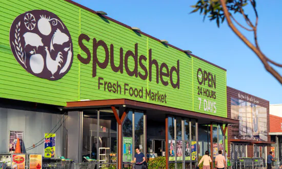 Family-Owned Supermarket Chain Stands By Australia Day, Despite Boycott From Majors