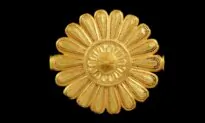 A Pair of UK Museums Return Gold and Silver Artifacts to Ghana Under Long-Term Loan Arrangement