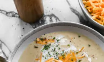 Roasted Cauliflower Soup