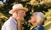 The Brain in Love: New Study Discovers Why Love May Bowl Us Over
