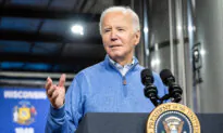 Biden Admin Announces Potential $1.5 Billion Deal With US Semiconductor Manufacturer