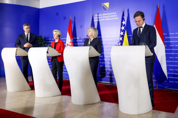 The President of the Council of Ministers of Bosnia and Herzegovina, Borjana Kristo, 2nd right, speaks during a joint press conference with the Prime Minister of the Croatia, Andrej Plenkovic, left, European Commission President Ursula von der Leyen, 2nd left, and the Prime Minister of the Netherlands, Mark Rutte, after their meeting in Sarajevo, Bosnia, Tuesday, Jan. 23, 2024. (AP Photo/Armin Durgut)