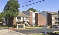 Shooting Kills 3 People at Texas Apartment Complex, Police Say
