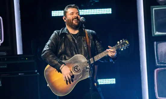 Charges Against Country Singer Chris Young in Nashville Bar Arrest Have Been Dropped