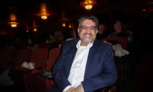 Shen Yun ‘Is Built on the Values of Goodness and Commitment to Traditions,’ Says Physician