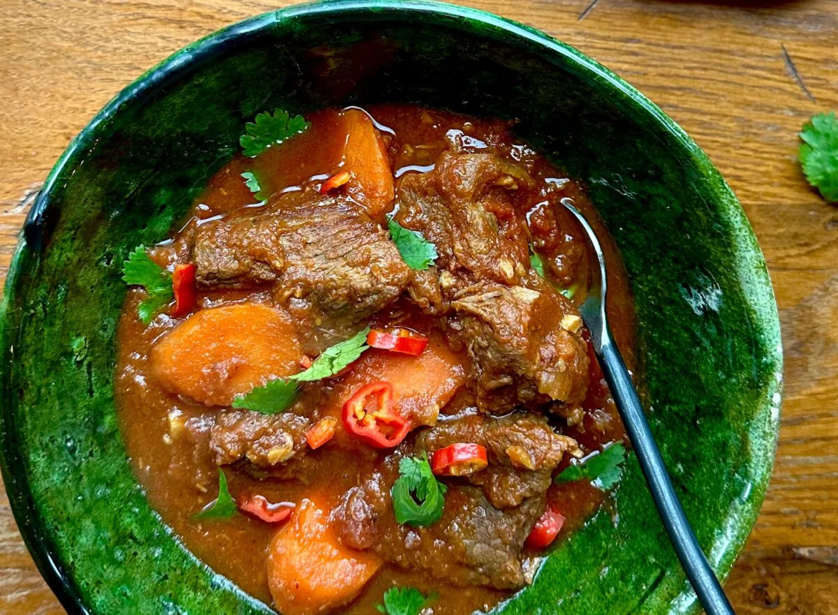 This aromatic lamb stew is inspired by mrouzia, a traditional Moroccan meat-and-vegetable tagine. (Lynda Balslev for Tastefood)