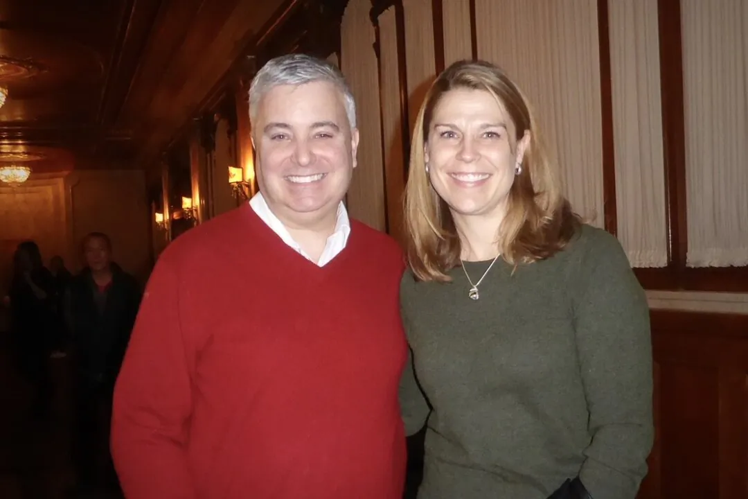 WIlliam and Lindsay Ries attended Shen Yun Performing Arts at The Benedum Center for the Performing Arts in PIttsburgh, Penn., on Jan. 28, 2024. (Frank Liang/The Epoch Times)