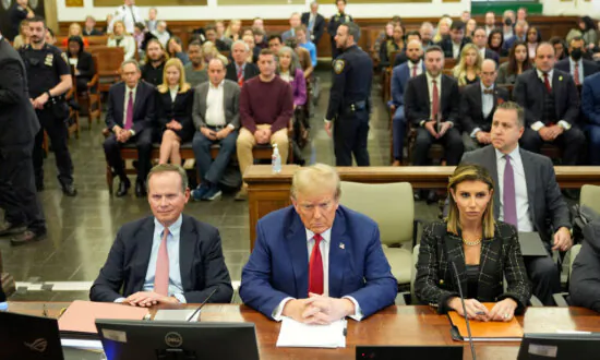 Judge Orders Trump, Executives to Pay More Than $350 Million