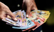 Retailers Left to Provide Cash Services Without Adequate Support, Senate Hears