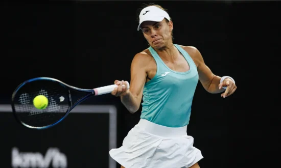 Tennis Roundup: Top Seed Falls in Thailand—Paire Upsets Murray