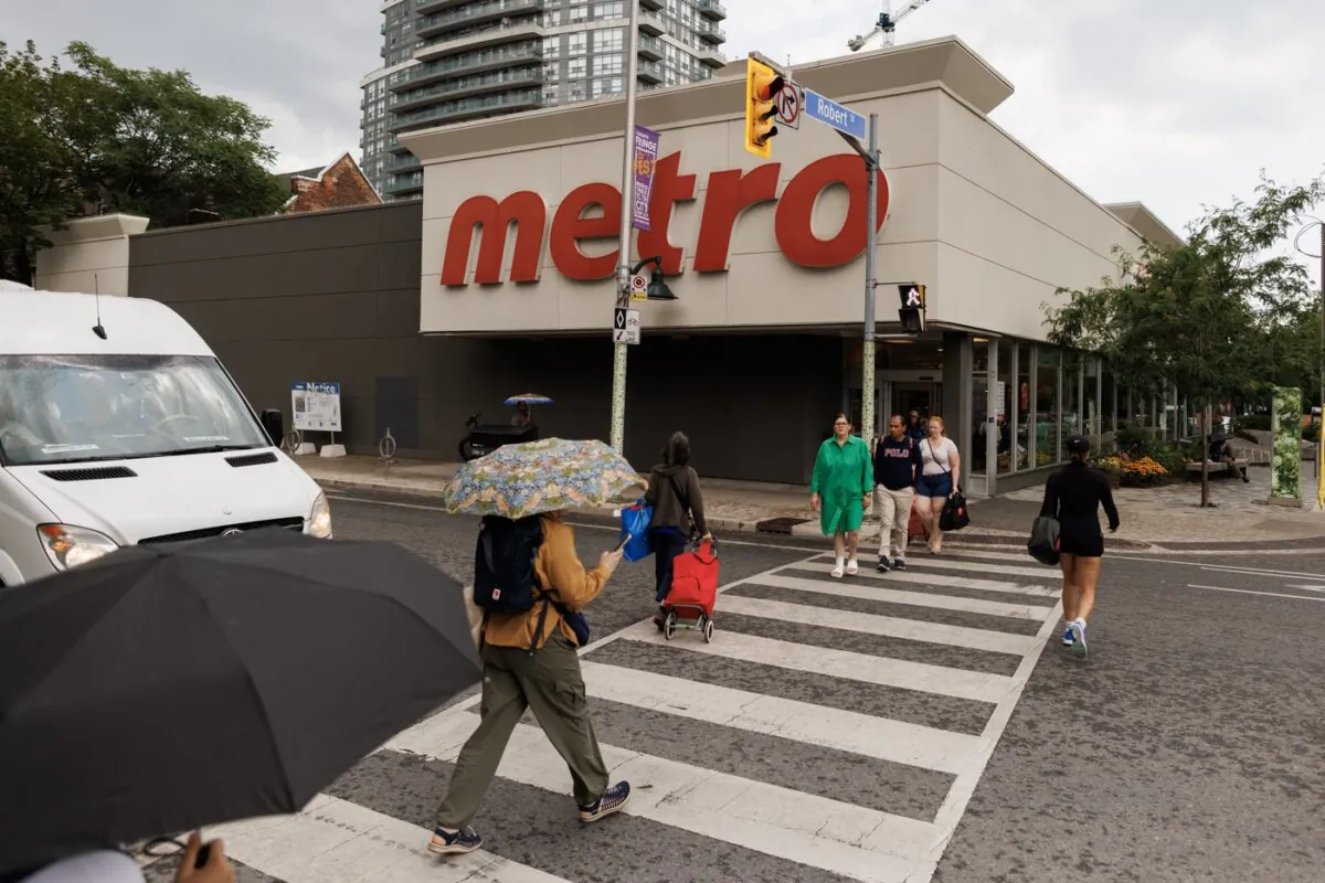 A Metro grocery store is seen in Toronto, on July 18, 2023. (The Canadian Press/Cole Burston)