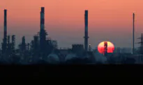 Oil Eases as IEA Flags Slower Demand Growth