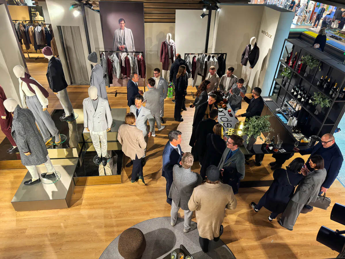 Cocktails at Windsor booth during Pitti Uomo in Florence. (Alan Behr/TNS)