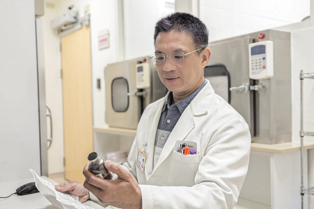 Wei-Yu Lin, a pharmaceutical doctor, has been free from asthma and allergic rhinitis for over two decades. (Photo courtesy of Wei-Yu Lin)