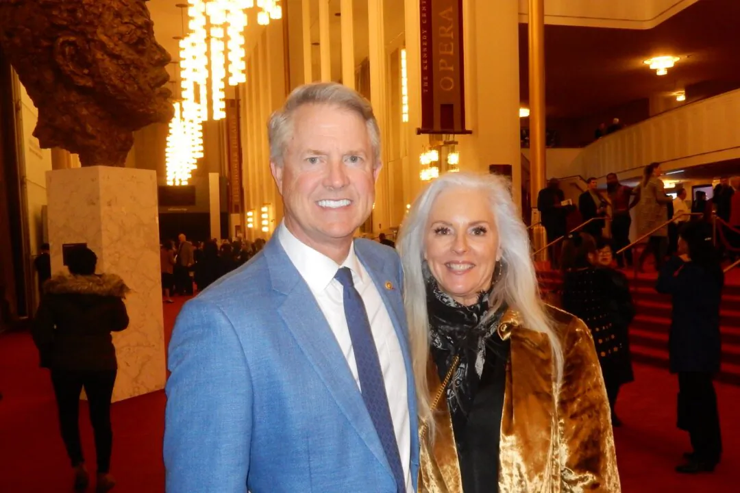Sen. Roger Marshall and his wife Laina enjoyed Shen Yun's evening performance at The Kennedy Center Opera House, in Washington D.C., on Jan. 31, 2024. (Weiyong Zhu/The Epoch Times)