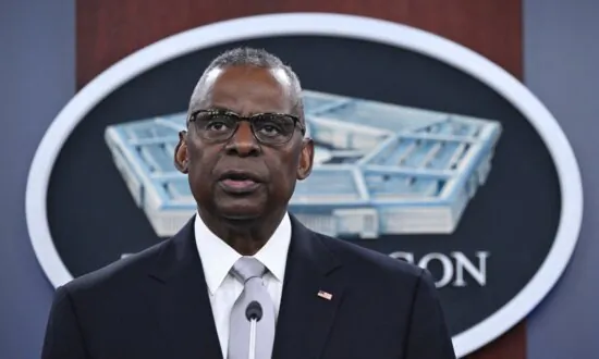 Defense Secretary Austin Agrees to Testify at House Hearing About Secret Hospitalization