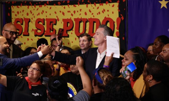 Newsom Approves More Exemptions for California's Fast-Food Minimum Wage