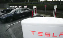 Tesla Shares Fell Nearly 9 Percent in First Quarter as Demands for EVs Slows