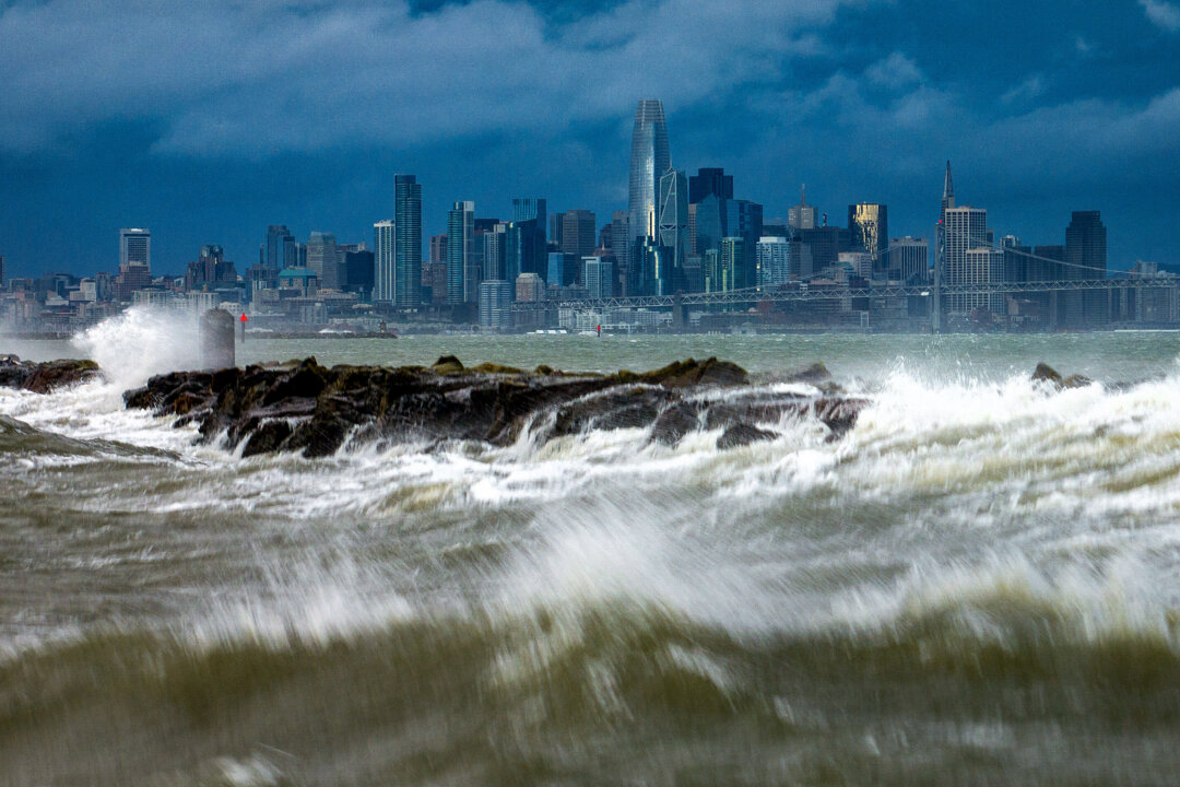 2nd Atmospheric River in Days Blows Into California, Knocking Out Power ...